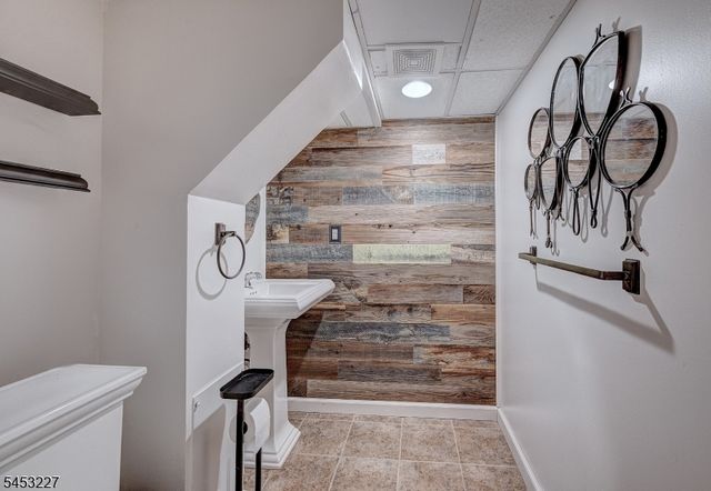 10 Marion Rd, Verona Twp., NJ 07044