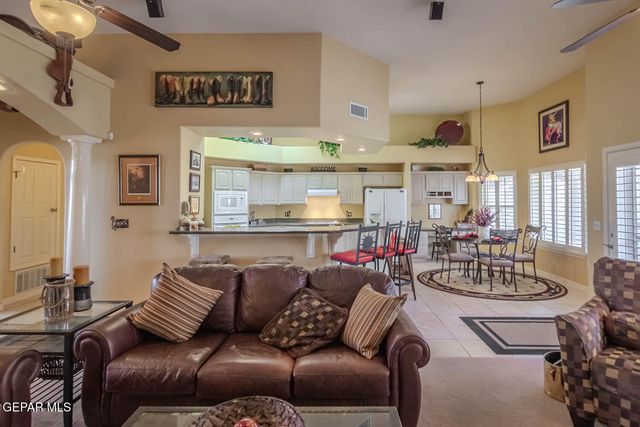 6316 FRANKLIN RED Drive, El Paso, TX 79912