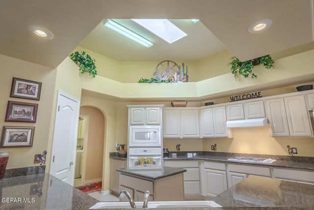 6316 FRANKLIN RED Drive, El Paso, TX 79912