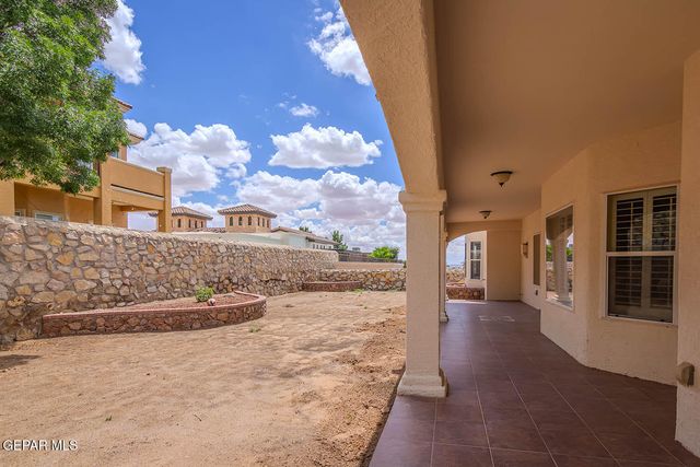 6316 FRANKLIN RED Drive, El Paso, TX 79912