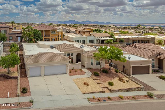 6316 FRANKLIN RED Drive, El Paso, TX 79912