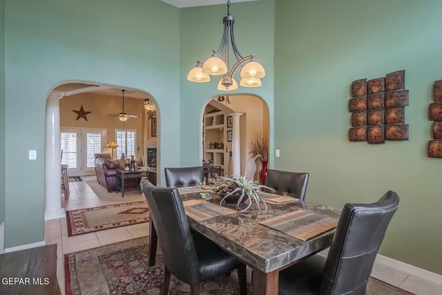 6316 FRANKLIN RED Drive, El Paso, TX 79912