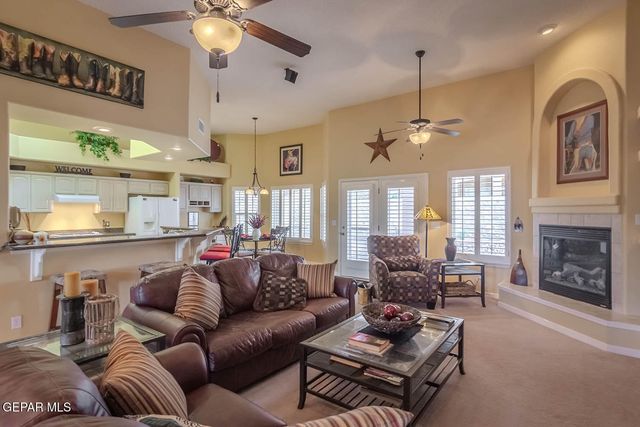 6316 FRANKLIN RED Drive, El Paso, TX 79912