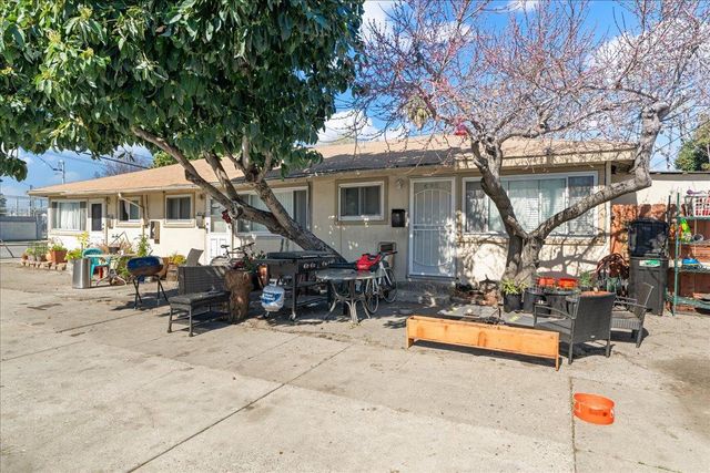 697 Hamline Street, San Jose, CA 95110