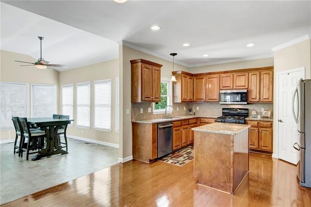 538 Cape Ivey Drive, Dacula, GA 30019