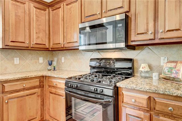 538 Cape Ivey Drive, Dacula, GA 30019