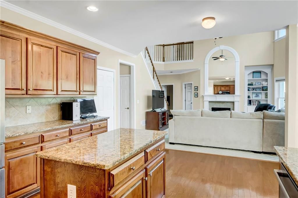 Image 16 of property listing at 538 Cape Ivey Drive, Dacula, GA 30019