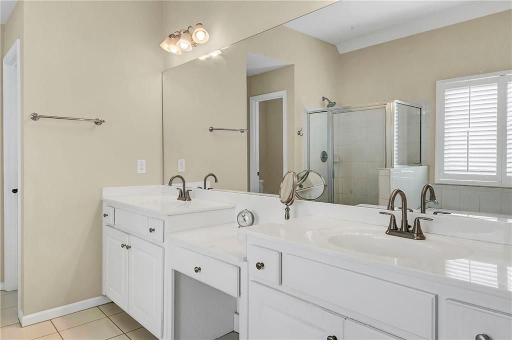 Image 29 of property listing at 538 Cape Ivey Drive, Dacula, GA 30019