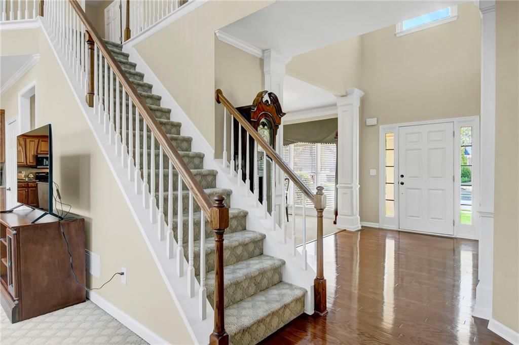 Image 4 of property listing at 538 Cape Ivey Drive, Dacula, GA 30019
