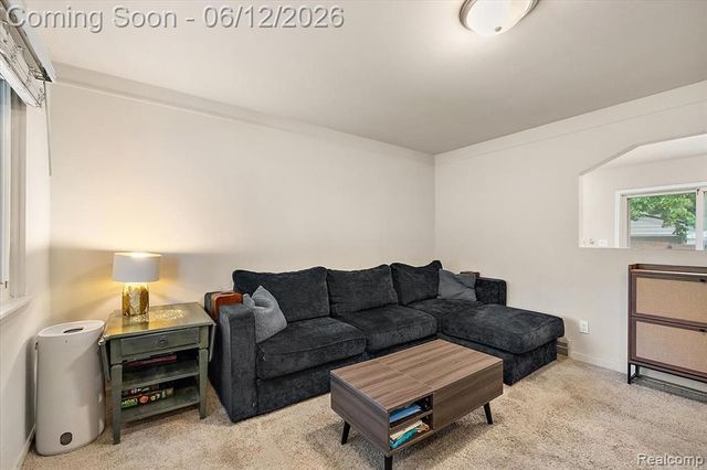 1146 Harrison Avenue, Garden City, MI 48135