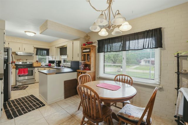 736 Lillian Street, Holland, MI 49424