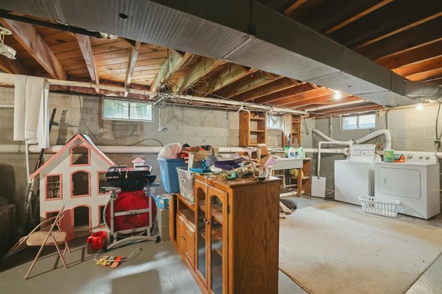 736 Lillian Street, Holland, MI 49424
