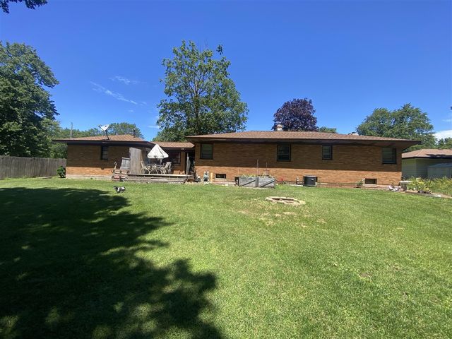 736 Lillian Street, Holland, MI 49424