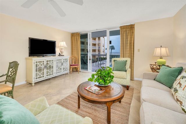 201 Neptune Road 255, St Simons Island, GA 31522