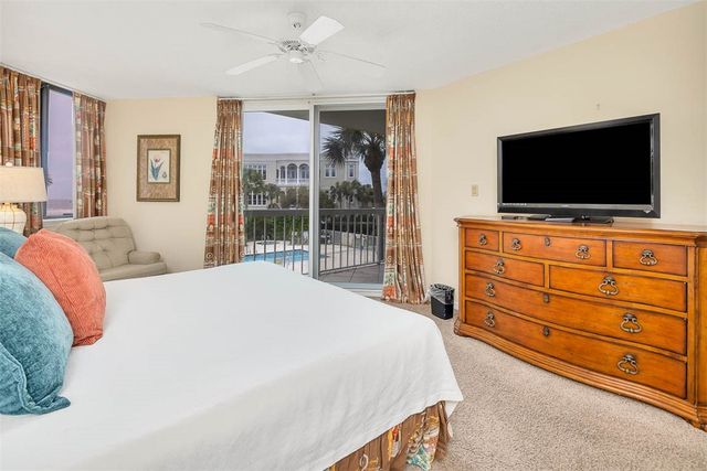 201 Neptune Road 255, St Simons Island, GA 31522