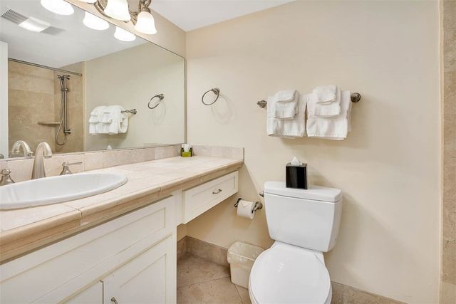 201 Neptune Road 255, St Simons Island, GA 31522