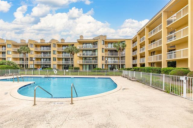 201 Neptune Road 255, St Simons Island, GA 31522