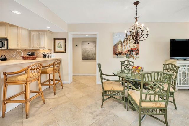 201 Neptune Road 255, St Simons Island, GA 31522