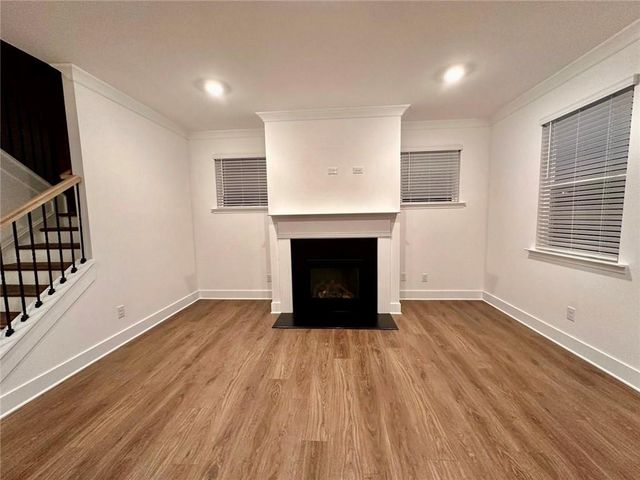 537 Hyde Ridge Trail, Loganville, GA 30052