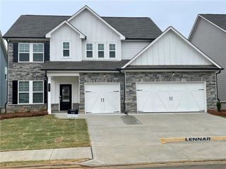 537 Hyde Ridge Trail, Loganville, GA 30052