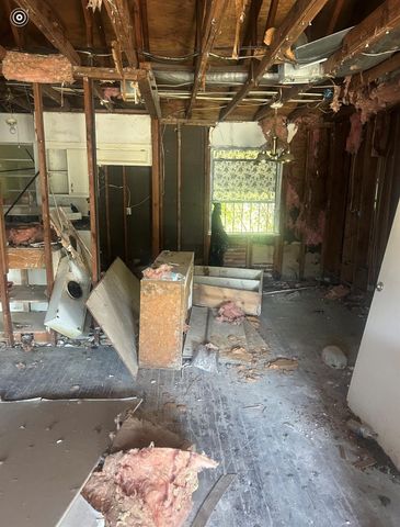 3301 Sunbeam Street, Houston, TX 77051