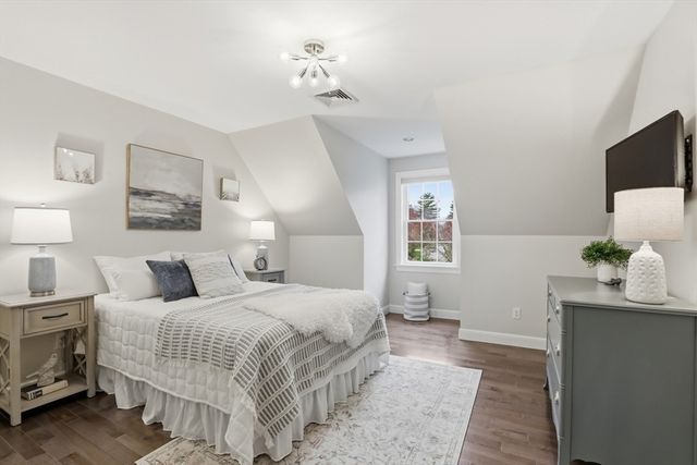 6 Courtney Dr, Newbury, MA 01922