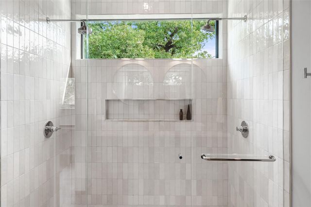 2316 W 7th ST, Austin, TX 78703