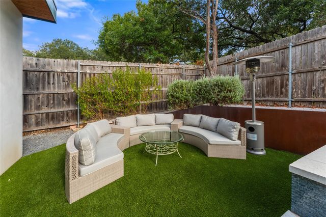 2316 W 7th ST, Austin, TX 78703