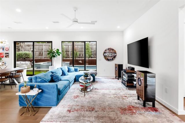 2316 W 7th ST, Austin, TX 78703