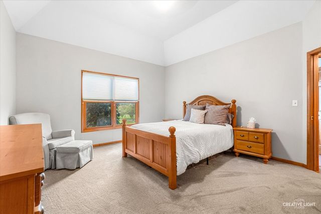 574 Sudbury Circle, Oswego, IL 60543
