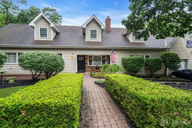 266 Orchard Avenue, Middletown, NJ 07718