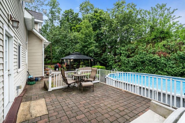 266 Orchard Avenue, Middletown, NJ 07718