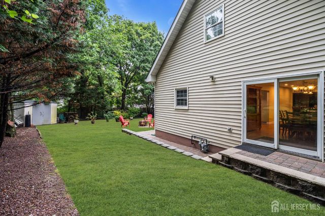 266 Orchard Avenue, Middletown, NJ 07718