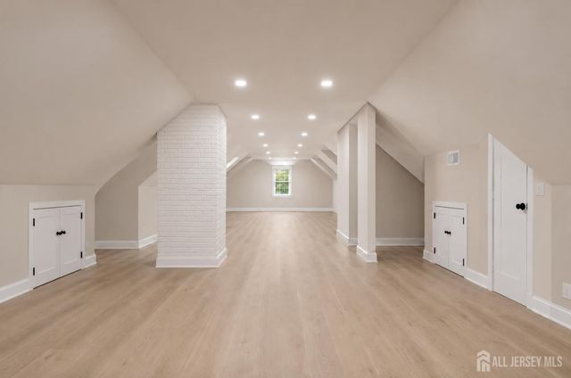 266 Orchard Avenue, Middletown, NJ 07718