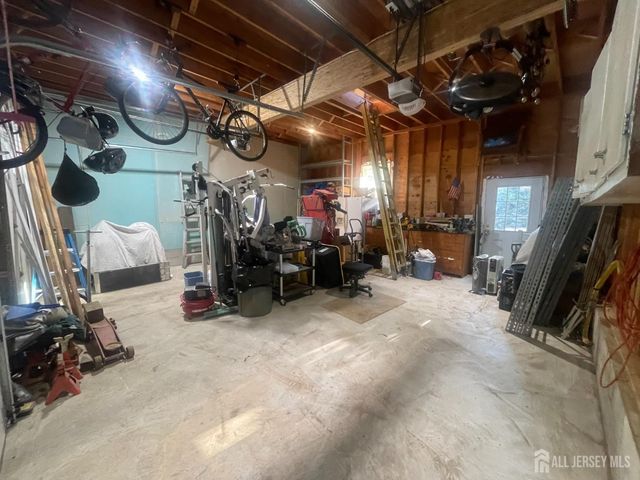 266 Orchard Avenue, Middletown, NJ 07718