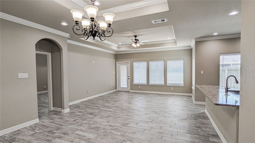 2810 Lake Tranquility Cir, Corpus Christi, TX 78414 — photo 3