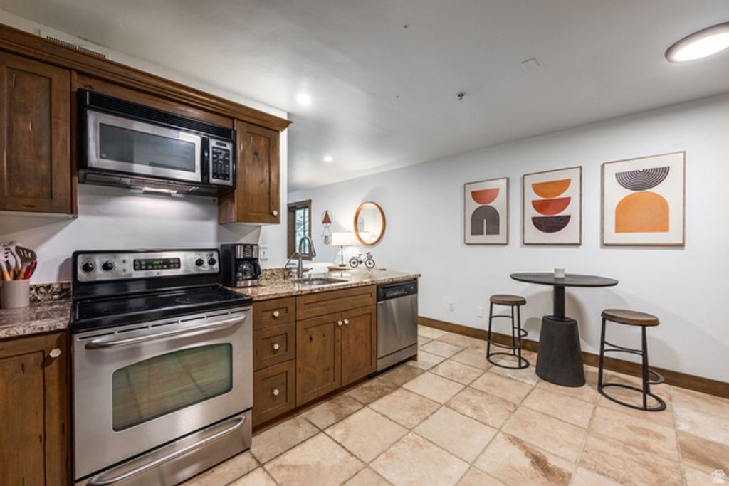 2260 PARK AVE #13, Park City, UT 84060 — photo 2