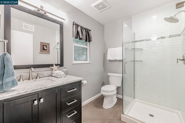 49 Terra Bella Dr, Walnut Creek, CA 94596