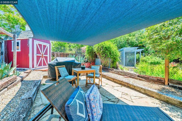 49 Terra Bella Dr, Walnut Creek, CA 94596
