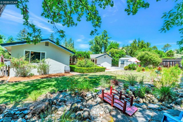 49 Terra Bella Dr, Walnut Creek, CA 94596