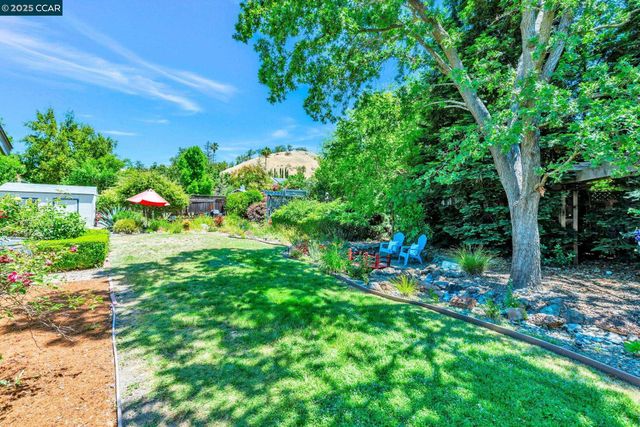 49 Terra Bella Dr, Walnut Creek, CA 94596
