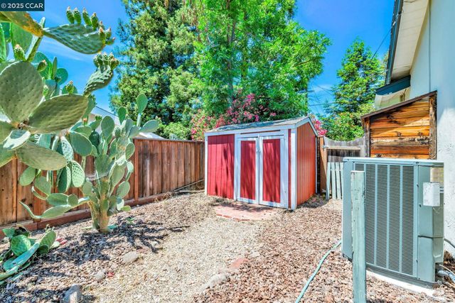 49 Terra Bella Dr, Walnut Creek, CA 94596