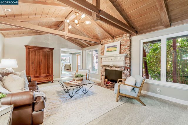 49 Terra Bella Dr, Walnut Creek, CA 94596