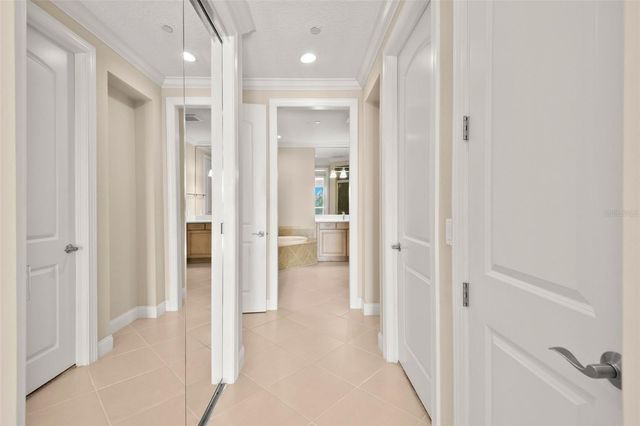 8 ACADEMY WAY S 123, St Petersburg, FL 33711