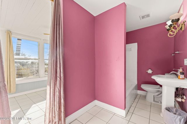 1635 N LAURA Street, Jacksonville, FL 32206