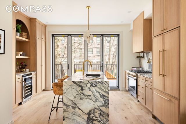 311 Monroe Street, New York City, NY 11216