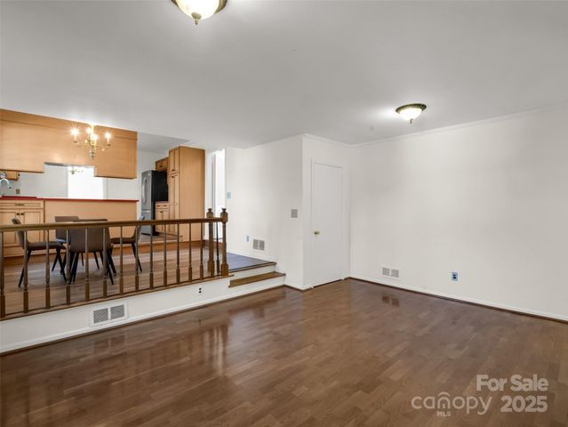 101 Bent Creek Ranch Road, Asheville, NC 28806