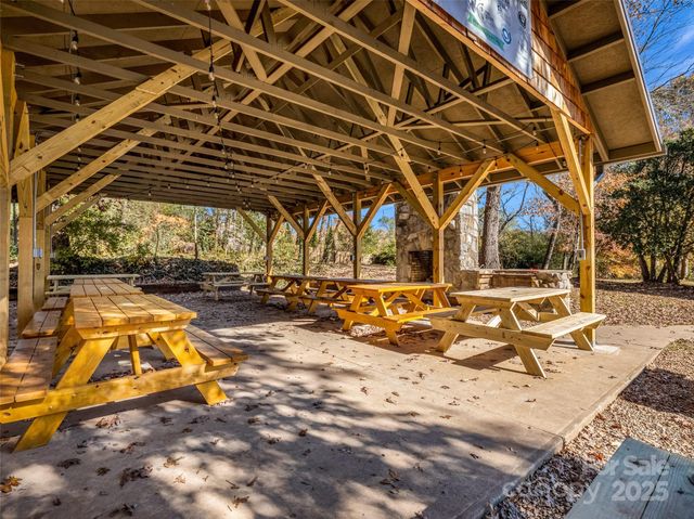 101 Bent Creek Ranch Road, Asheville, NC 28806