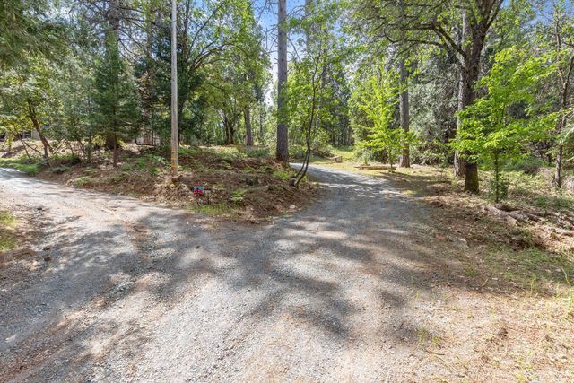 4650 Tracy Ln, Garden Valley, CA 95633