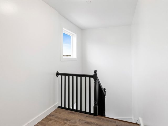 11 Seymour Ave 3, Lynn, MA 01902